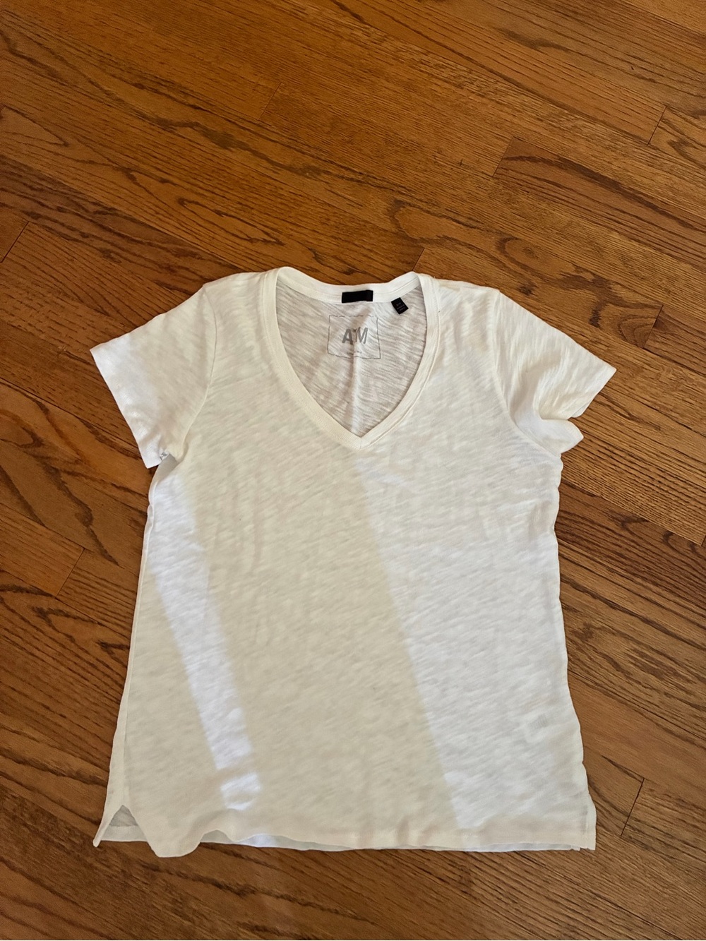 ATM Anthony Thomas Melillo Cream V-Neck Short Sleeve Tee